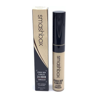 CORRECTOR CONCEALER -DARK WARM -CAPUCHINO SMASHBOX 8 ML