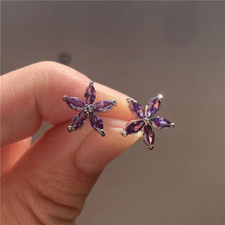 Pendientes de Estrella Pequeña con Circón Arcoíris Plateados