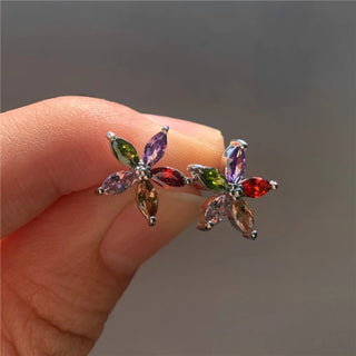 Pendientes de Estrella Pequeña con Circón Arcoíris Plateados