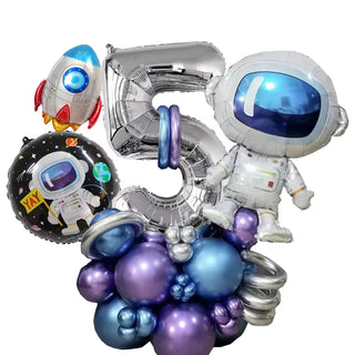 Set de 33 Globos Temáticos del Espacio Exterior con Cohete