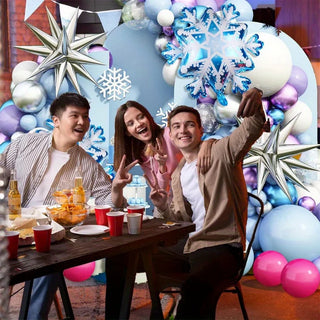 Kit de 108 Globos Arco Corona Temática de Nieve